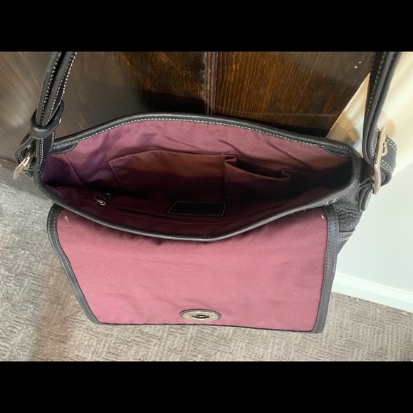 NWOT Coach black leather purse w/silver hardware - Picture 7 of 7